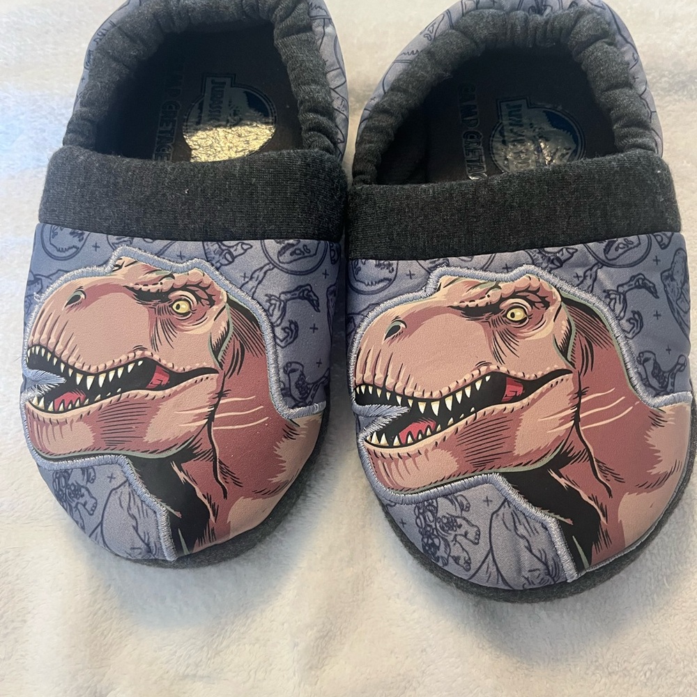 Kids Dinosaur T‑Rex Slippers - Pink/Gray